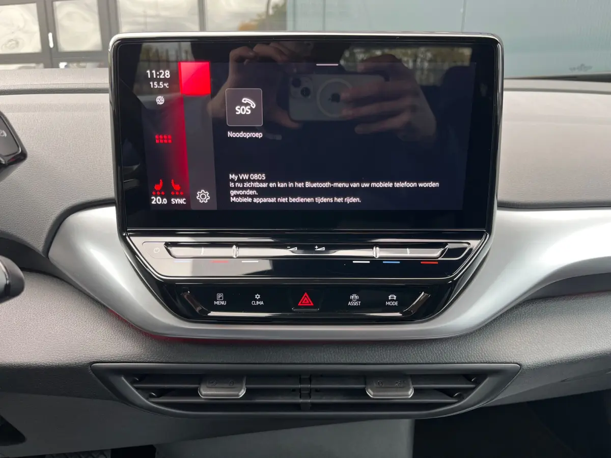 PRO 77 kWh SOH93%/Two-tone/Stoelverwarming/Carplay/1Ste Eigenaar/Dealer Onderhouden