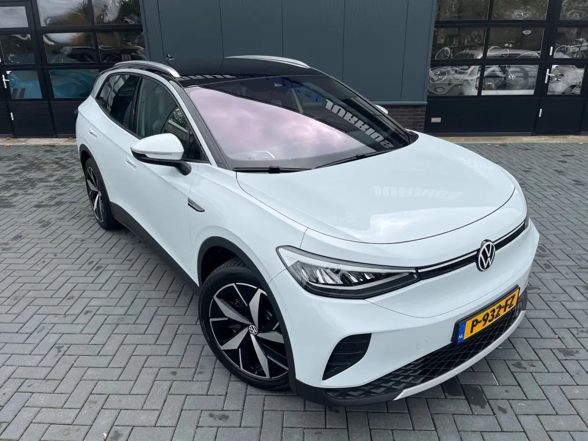 PRO 77 kWh SOH93%/Two-tone/Stoelverwarming/Carplay/1Ste Eigenaar/Dealer Onderhouden