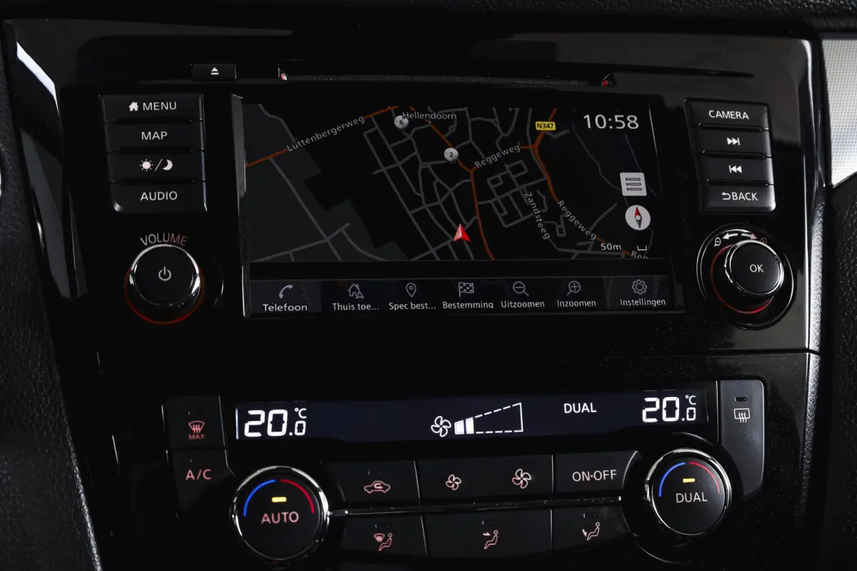 1.3 DIG-T 158 PK Premium Edition - Automaat | Trekhaak | Pano | Leder | Cruise | Elek. stoel | 360 Camera | NAV | ECC | LM 19" |