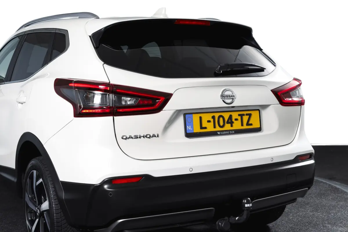 1.3 DIG-T 158 PK Premium Edition - Automaat | Trekhaak | Pano | Leder | Cruise | Elek. stoel | 360 Camera | NAV | ECC | LM 19" |