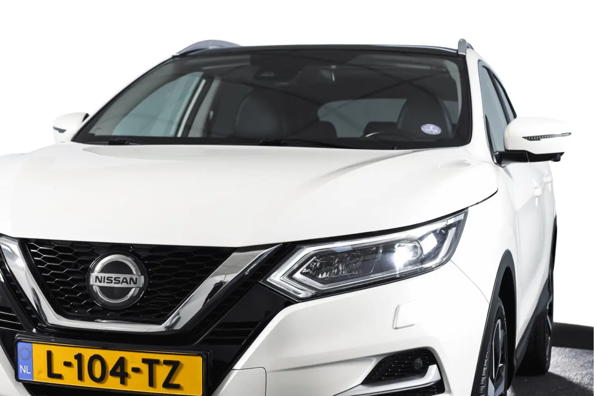 1.3 DIG-T 158 PK Premium Edition - Automaat | Trekhaak | Pano | Leder | Cruise | Elek. stoel | 360 Camera | NAV | ECC | LM 19" |