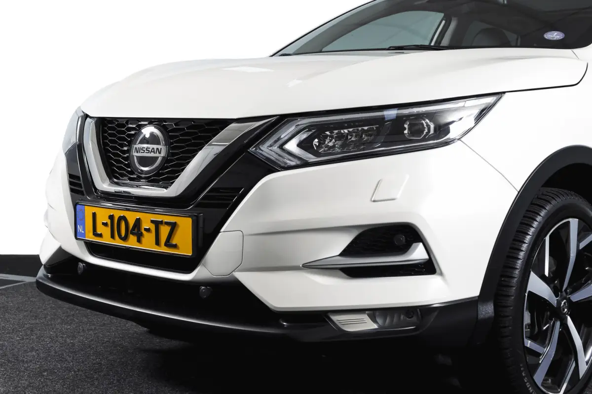 1.3 DIG-T 158 PK Premium Edition - Automaat | Trekhaak | Pano | Leder | Cruise | Elek. stoel | 360 Camera | NAV | ECC | LM 19" |