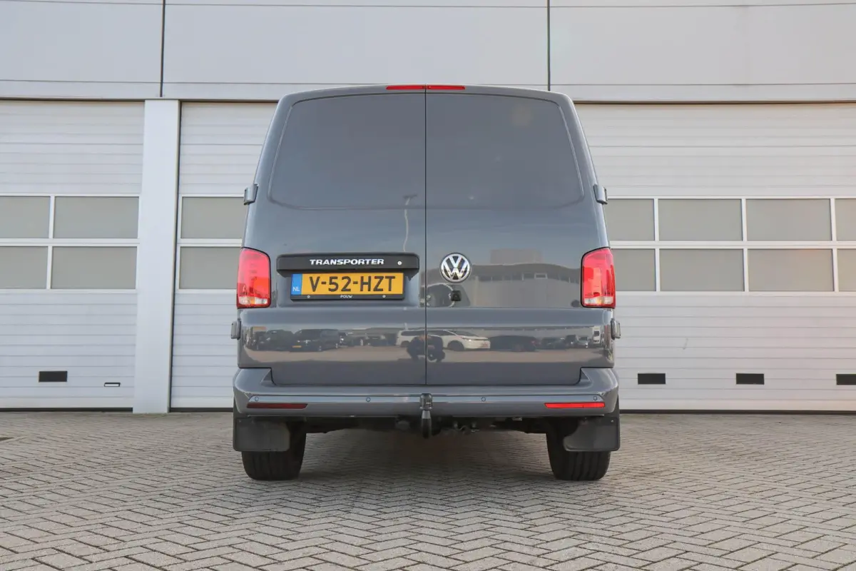 2.0 TDI 150pk DSG L2H1 30 Highline | Black Style | LED Koplampen | App Connect Navigatie | Adaptive Cruise | Achteruitrijcamera