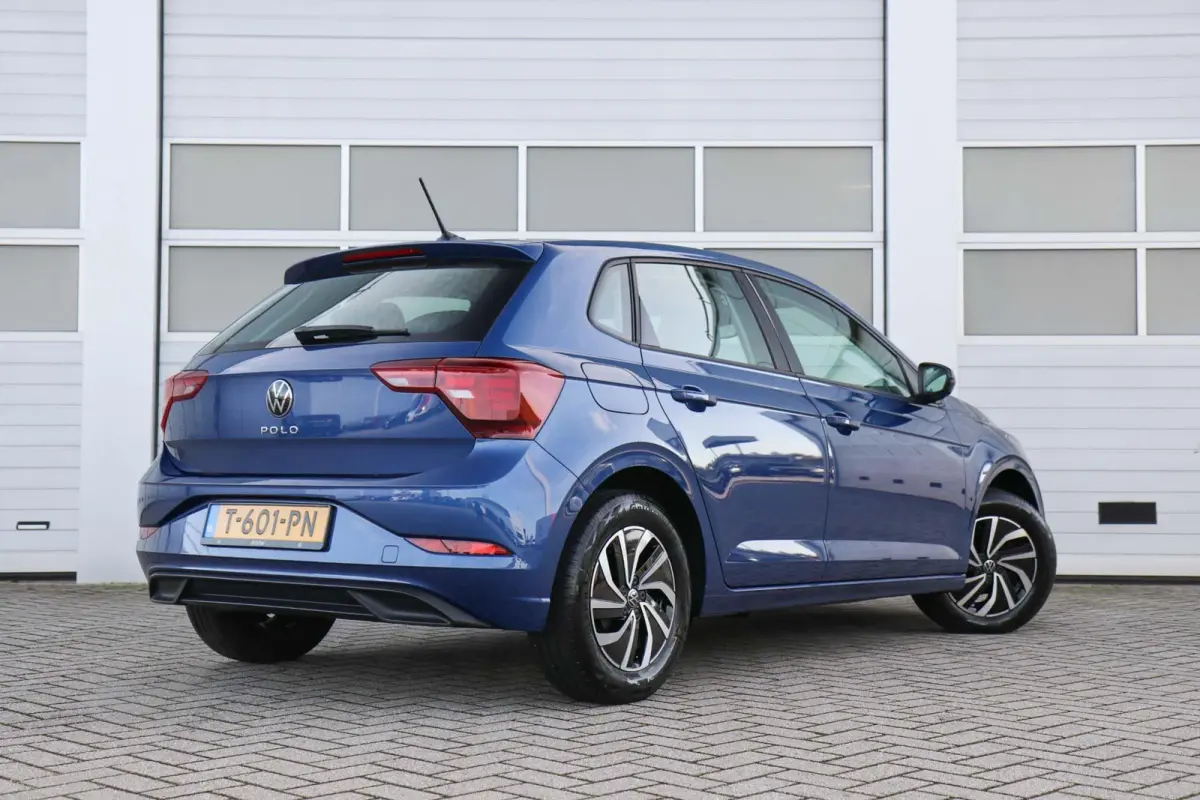 1.0 TSI 95pk Life | Navigatie | App Connect | Cruise Control