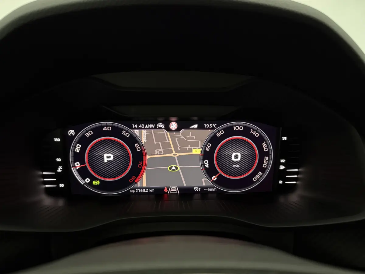 1.5 TSI Sportline | Virtual | Camera | Sfeer | Carplay | Trekhaak | Canton | Memory | Stoel/Stuurverw. | NAP