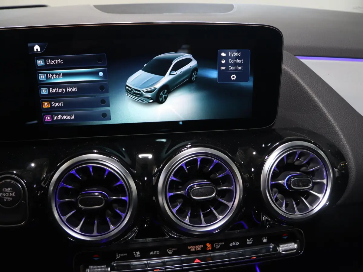 250e Business Solution AMG | Night | AMG Line plus | Panoramaschuifdak | Head-Up | 360 camera | Memory stoelen |