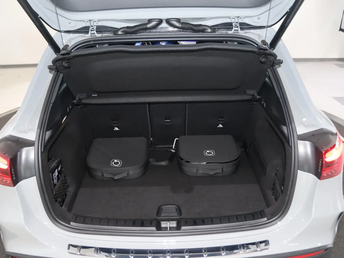 250e Business Solution AMG | Night | AMG Line plus | Panoramaschuifdak | Head-Up | 360 camera | Memory stoelen |