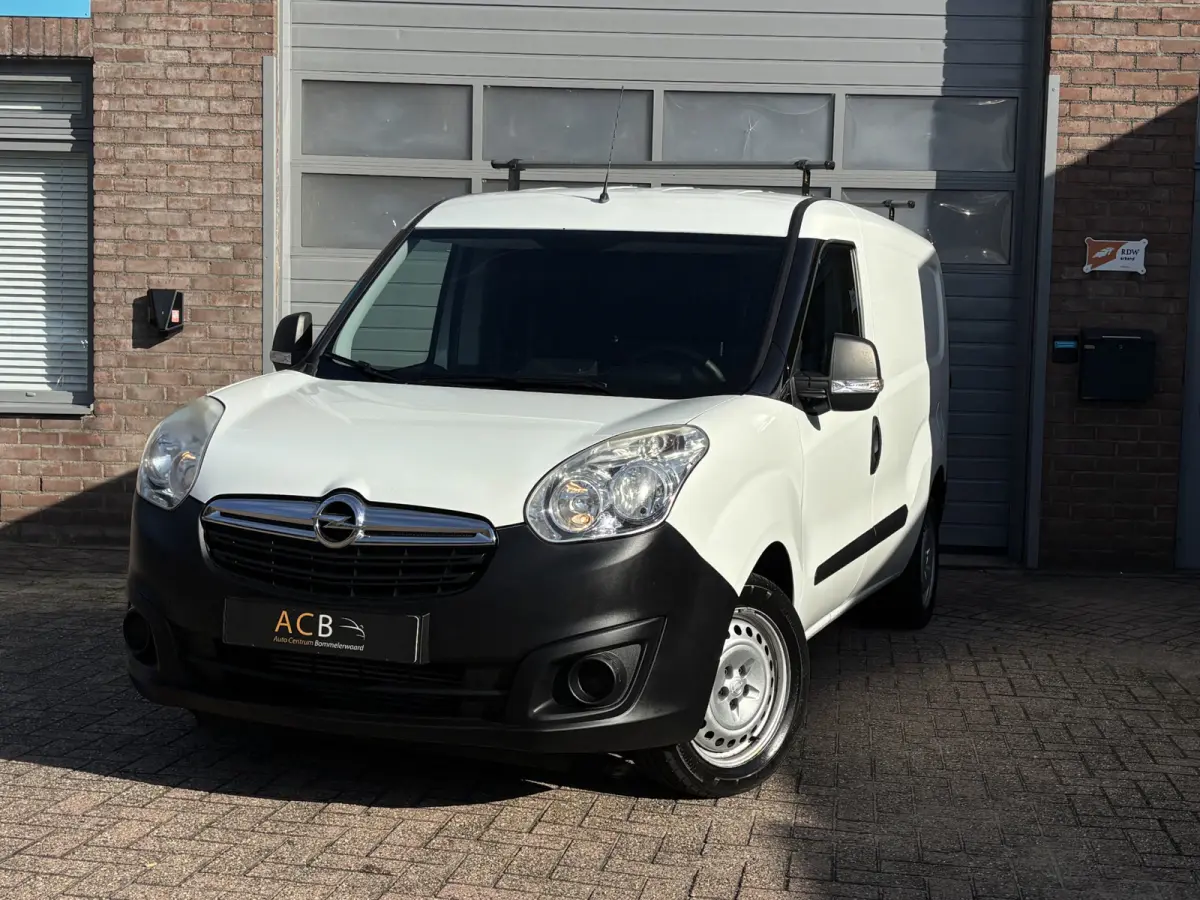 1.3 CDTi L2H1 ecoFLEX Edition Achteruitrijcamera / Apple carplay / Nette auto!