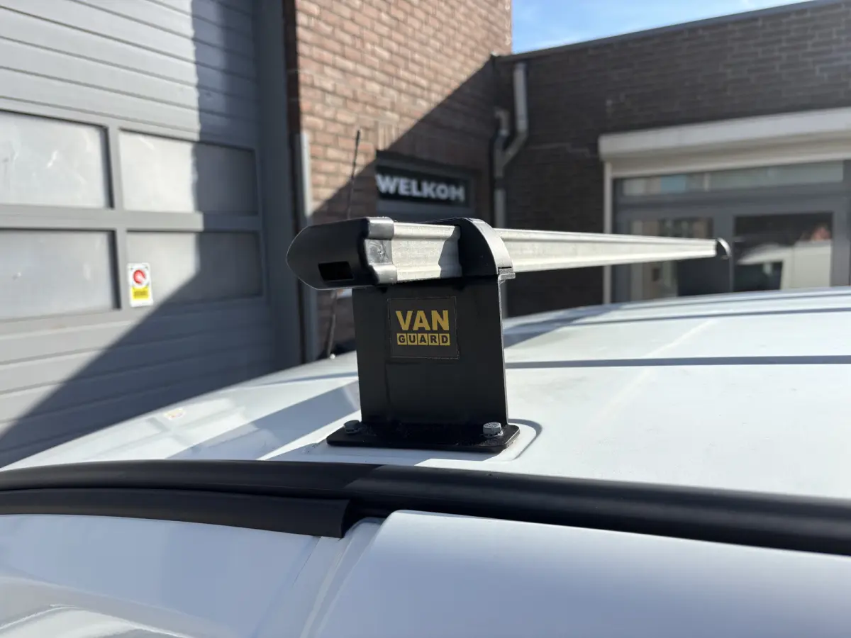 1.3 CDTi L2H1 ecoFLEX Edition Achteruitrijcamera / Apple carplay / Nette auto!