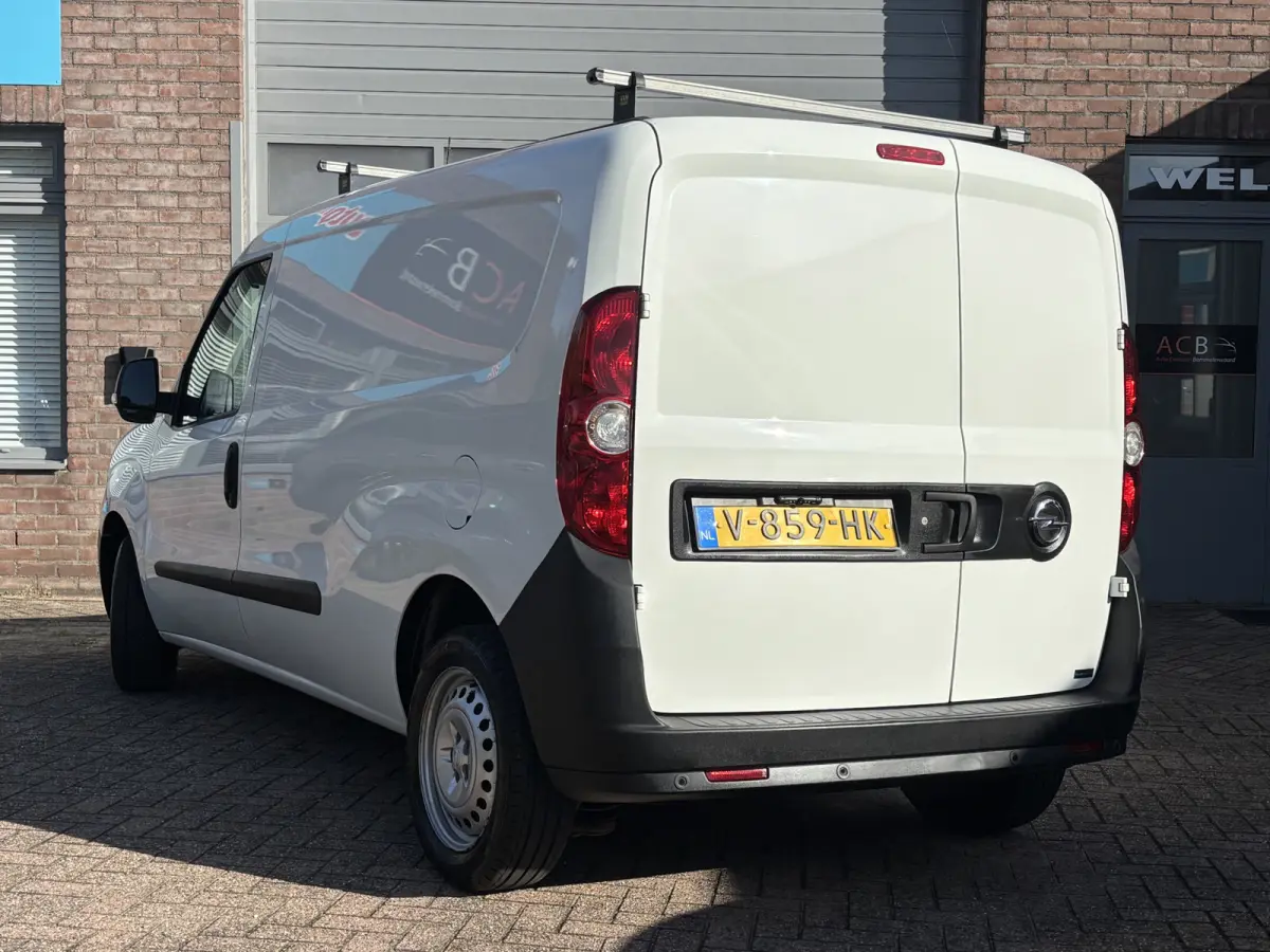 1.3 CDTi L2H1 ecoFLEX Edition Achteruitrijcamera / Apple carplay / Nette auto!