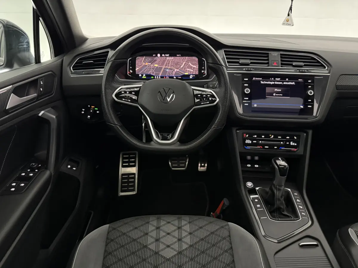 1.4 TSI eHybrid R-Line | Pano | Sfeer | Virtual | Camera | Carplay | Cruise | Stoelverw. | NAP