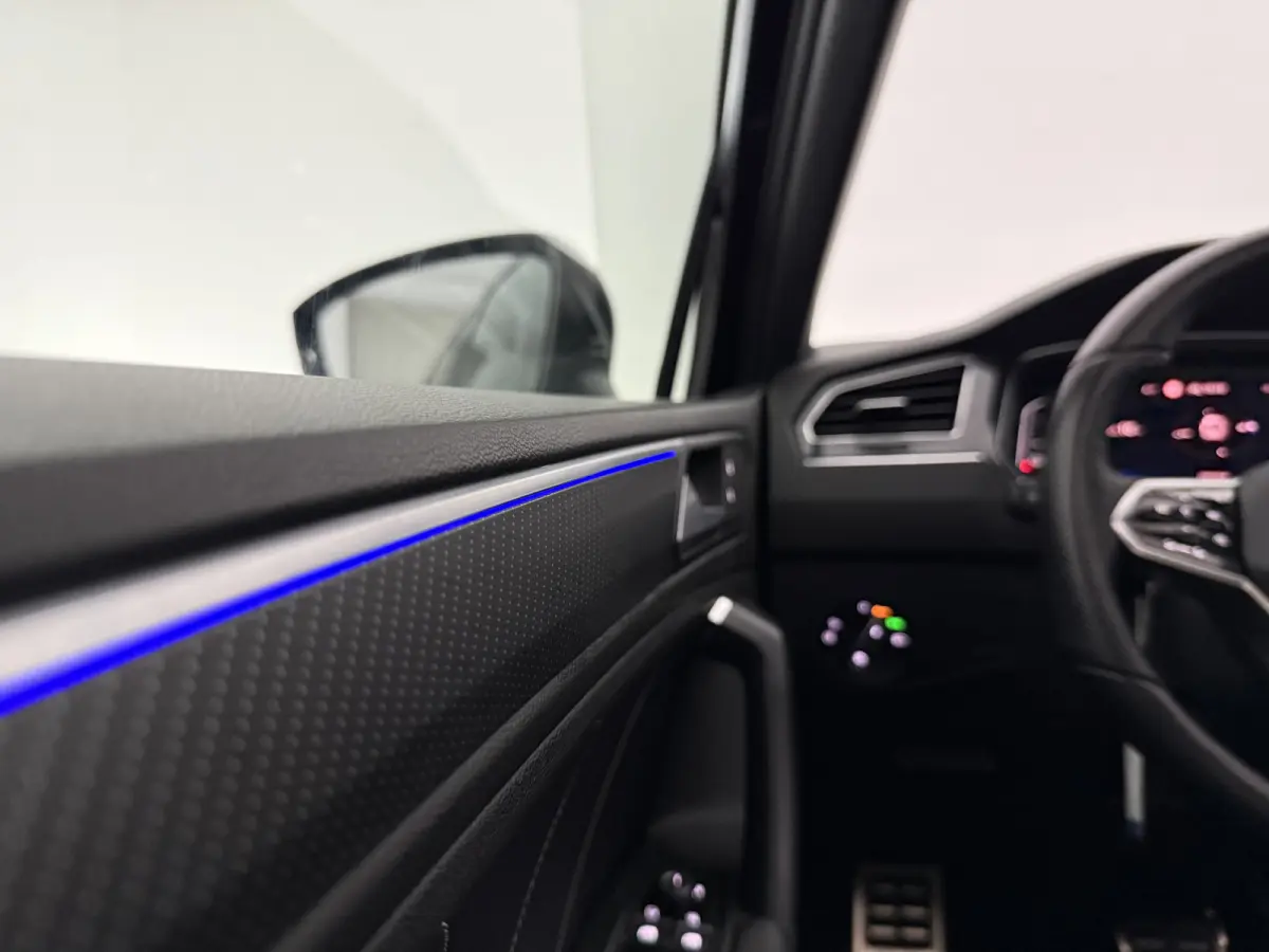 1.4 TSI eHybrid R-Line | Pano | Sfeer | Virtual | Camera | Carplay | Cruise | Stoelverw. | NAP