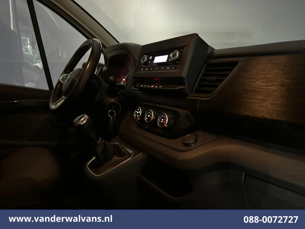 2.0 dCi 130pk L2H1 Euro6 Airco | Imperiaal | LED | Cruisecontrol | Parkeersensoren Bijrijdersbank