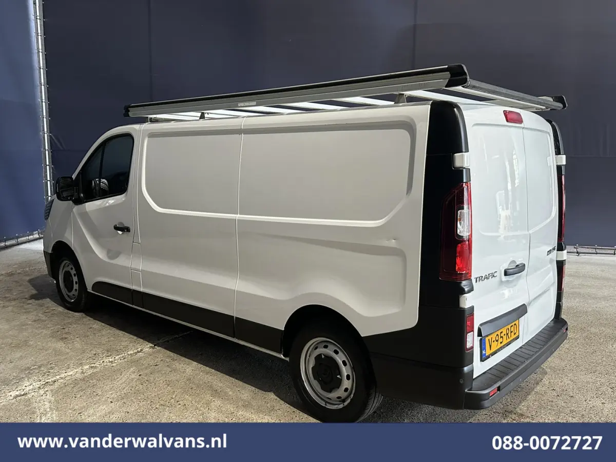 2.0 dCi 130pk L2H1 Euro6 Airco | Imperiaal | LED | Cruisecontrol | Parkeersensoren Bijrijdersbank