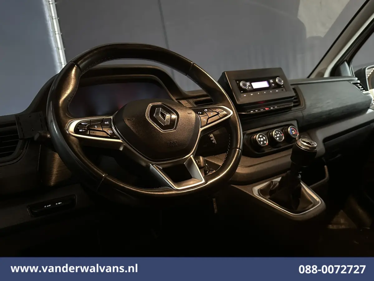 2.0 dCi 130pk L2H1 Euro6 Airco | Imperiaal | LED | Cruisecontrol | Parkeersensoren Bijrijdersbank