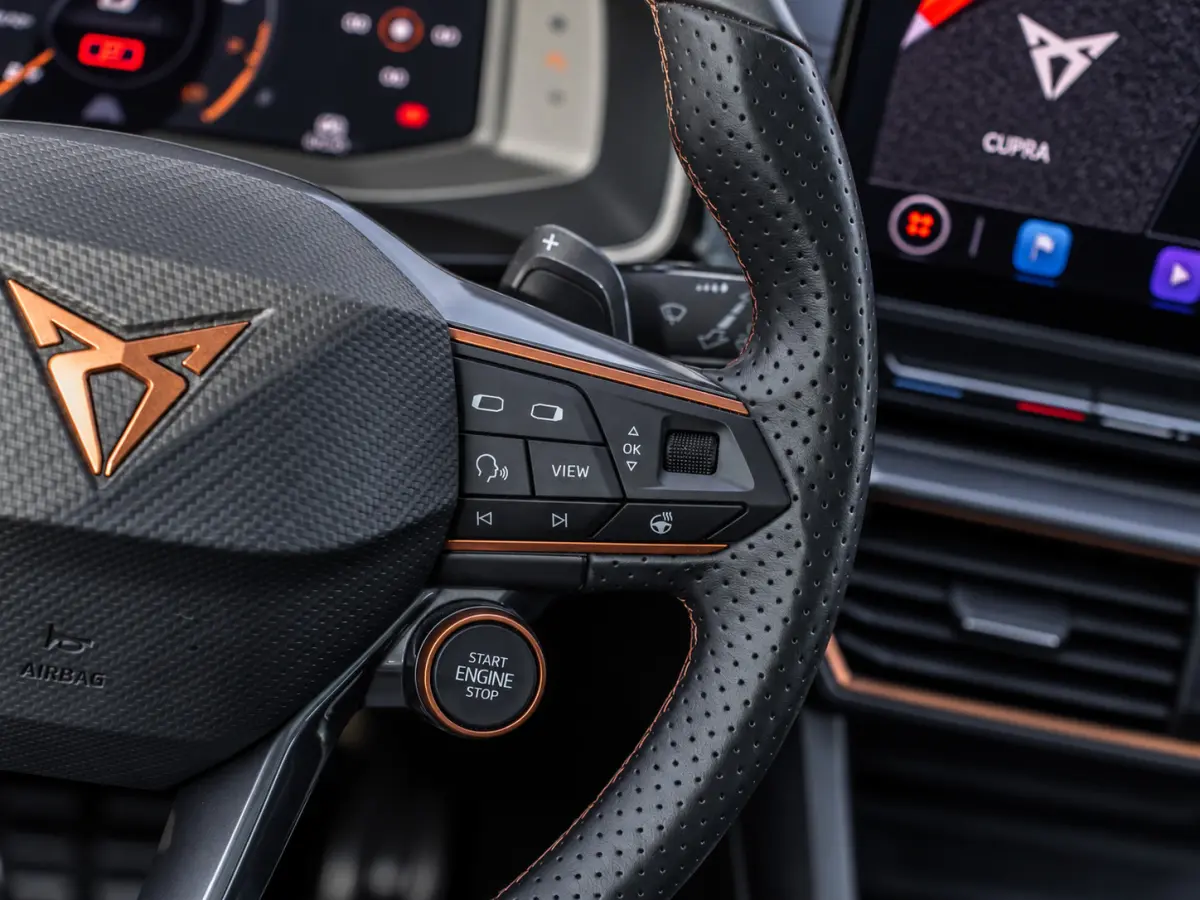 2.0 TSI 4DRIVE|PANO|BEATS|ACC|SFEER|360|19''