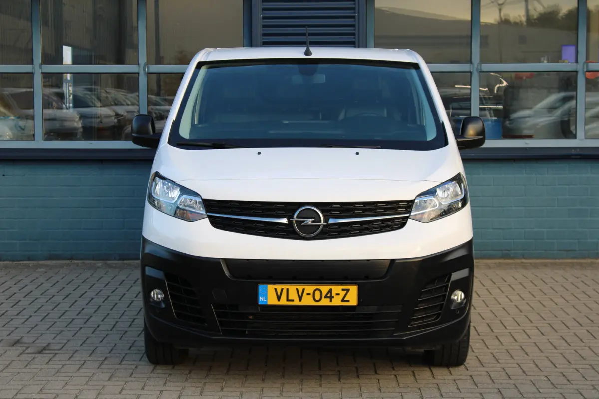L2 50 kWh | CAMERA | NAVI | BETIMMERING | APPLE CARPLAY/ANDROID AUTO | SENSOREN VOOR/ACHTER |