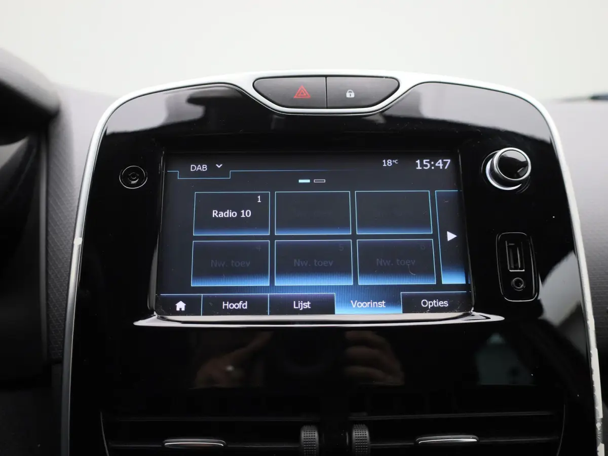0.9 TCe Limited | Climate Control | Bluetooth | Cruise Control | Trekhaak |