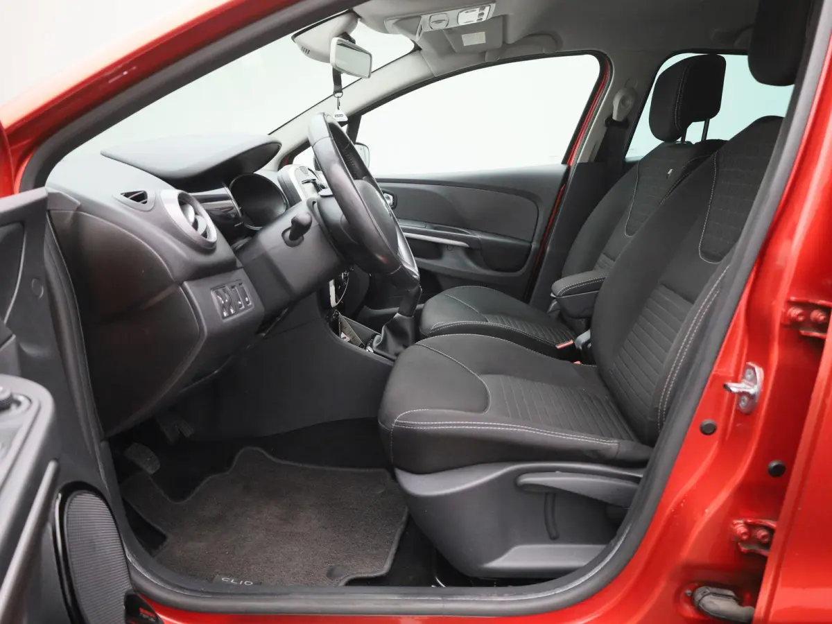 0.9 TCe Limited | Climate Control | Bluetooth | Cruise Control | Trekhaak |