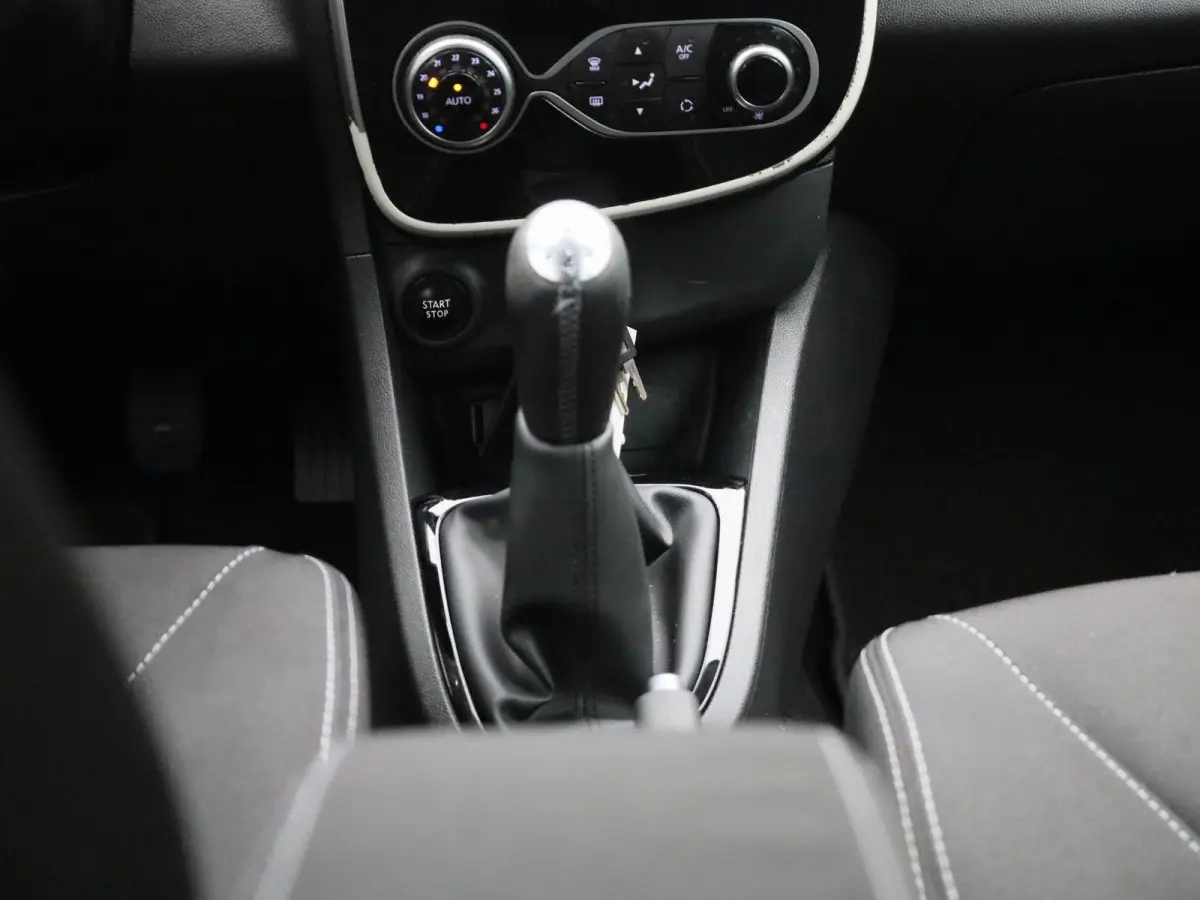 0.9 TCe Limited | Climate Control | Bluetooth | Cruise Control | Trekhaak |