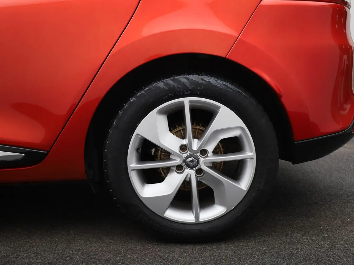 0.9 TCe Limited | Climate Control | Bluetooth | Cruise Control | Trekhaak |