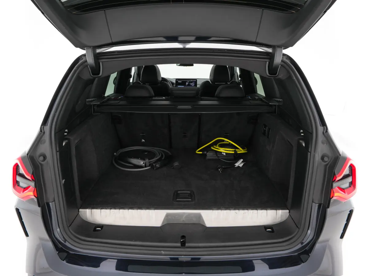 xDrive30e Business Edition Plus M-Sportpack (Plug-in) (INCL.BTW) Aut. *PANO | LEATHER | FULL-LED | HARMAN/KARDON | BLIND-SPOT | HEATED-SPORTSEATS | DIGI-COCKPIT | CAMERA | NAVI-FULLMAP | DAB