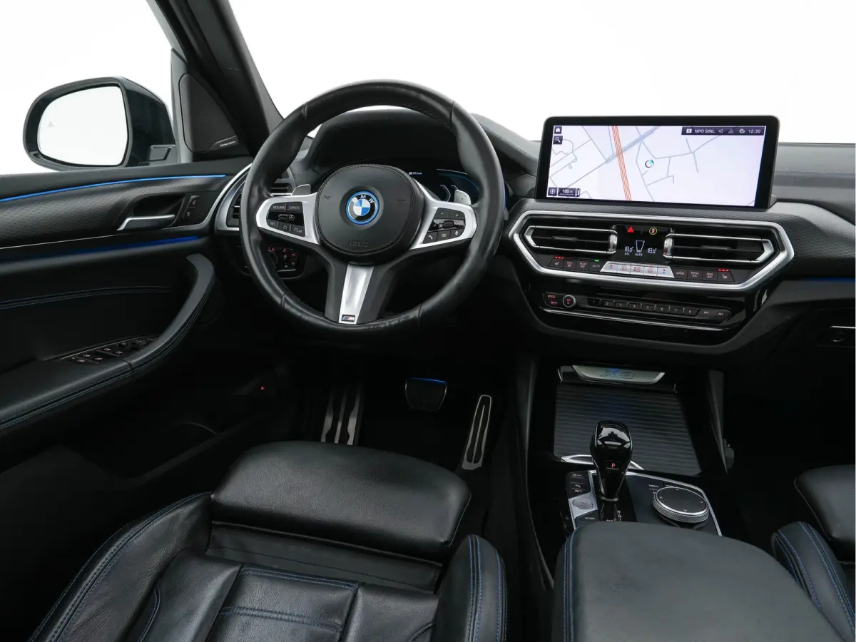 xDrive30e Business Edition Plus M-Sportpack (Plug-in) (INCL.BTW) Aut. *PANO | LEATHER | FULL-LED | HARMAN/KARDON | BLIND-SPOT | HEATED-SPORTSEATS | DIGI-COCKPIT | CAMERA | NAVI-FULLMAP | DAB