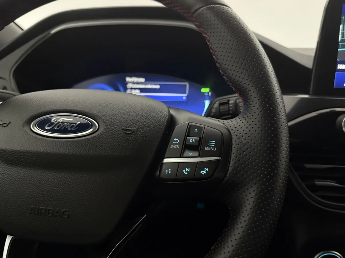 2.5 PHEV ST-Line X | Camera | Virtual | B&O | HuD | Carplay | Trekhaak | Winterpack