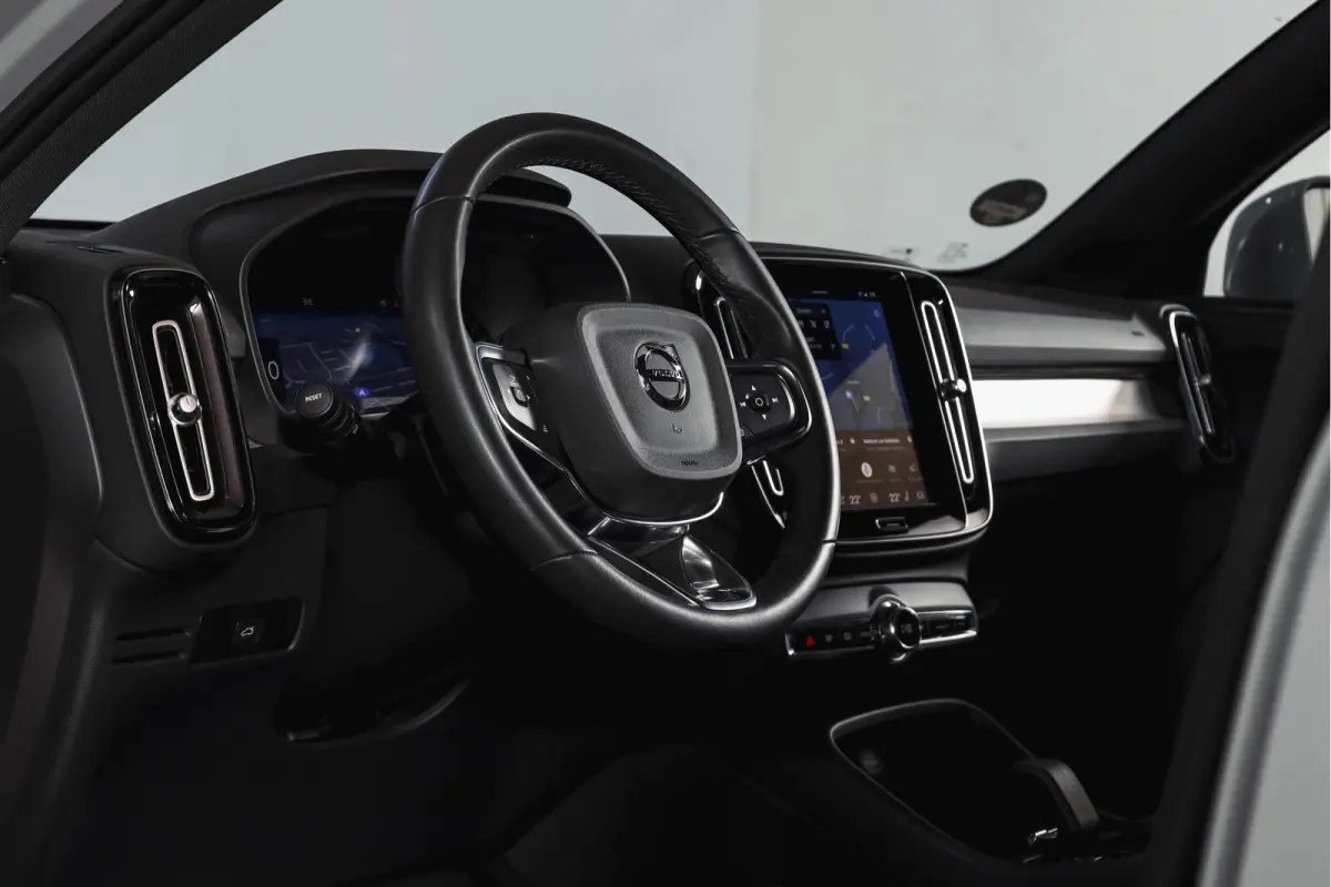 2.0 B3 165 PK Core | Elek. Trekhaak  | Adapt. Cruise | Stoel-+Stuurverw. | Camera | NAV + Carplay | ECC | LM 18" |