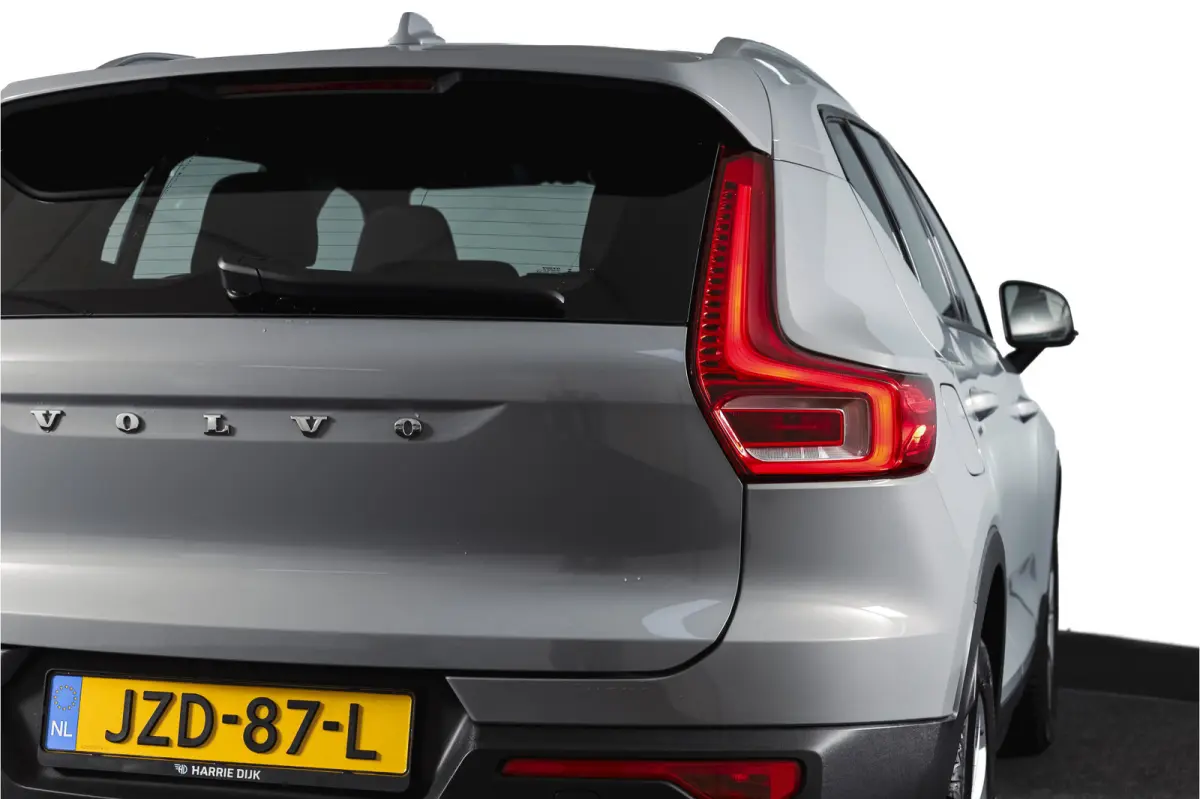 2.0 B3 165 PK Core | Elek. Trekhaak  | Adapt. Cruise | Stoel-+Stuurverw. | Camera | NAV + Carplay | ECC | LM 18" |