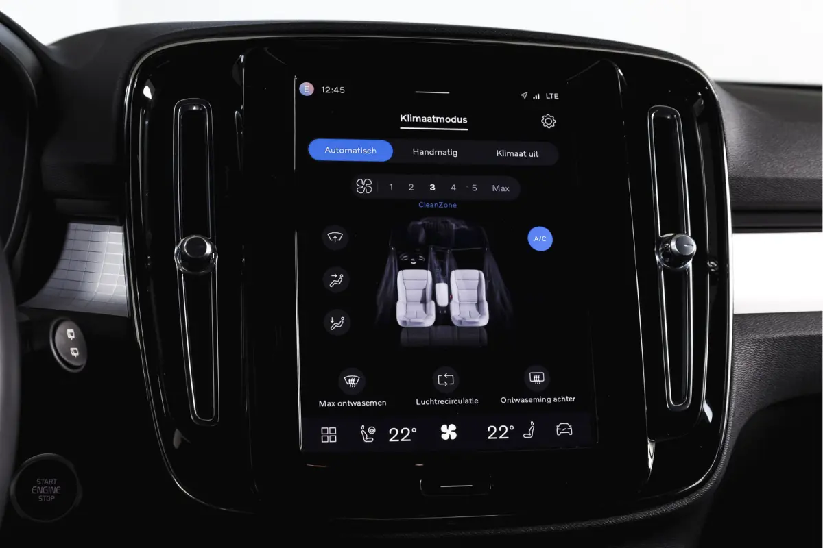 2.0 B3 165 PK Core | Elek. Trekhaak  | Adapt. Cruise | Stoel-+Stuurverw. | Camera | NAV + Carplay | ECC | LM 18" |