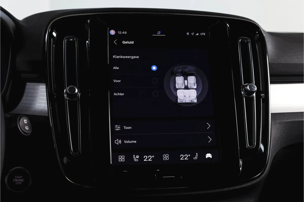 2.0 B3 165 PK Core | Elek. Trekhaak  | Adapt. Cruise | Stoel-+Stuurverw. | Camera | NAV + Carplay | ECC | LM 18" |
