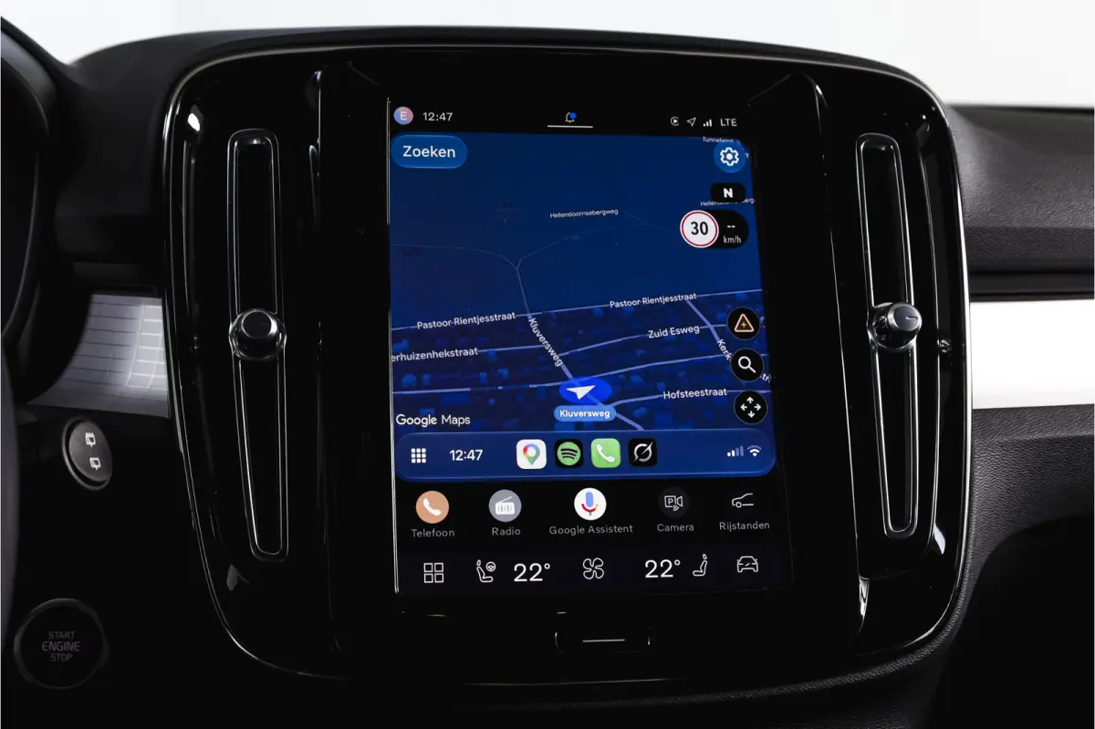 2.0 B3 165 PK Core | Elek. Trekhaak  | Adapt. Cruise | Stoel-+Stuurverw. | Camera | NAV + Carplay | ECC | LM 18" |