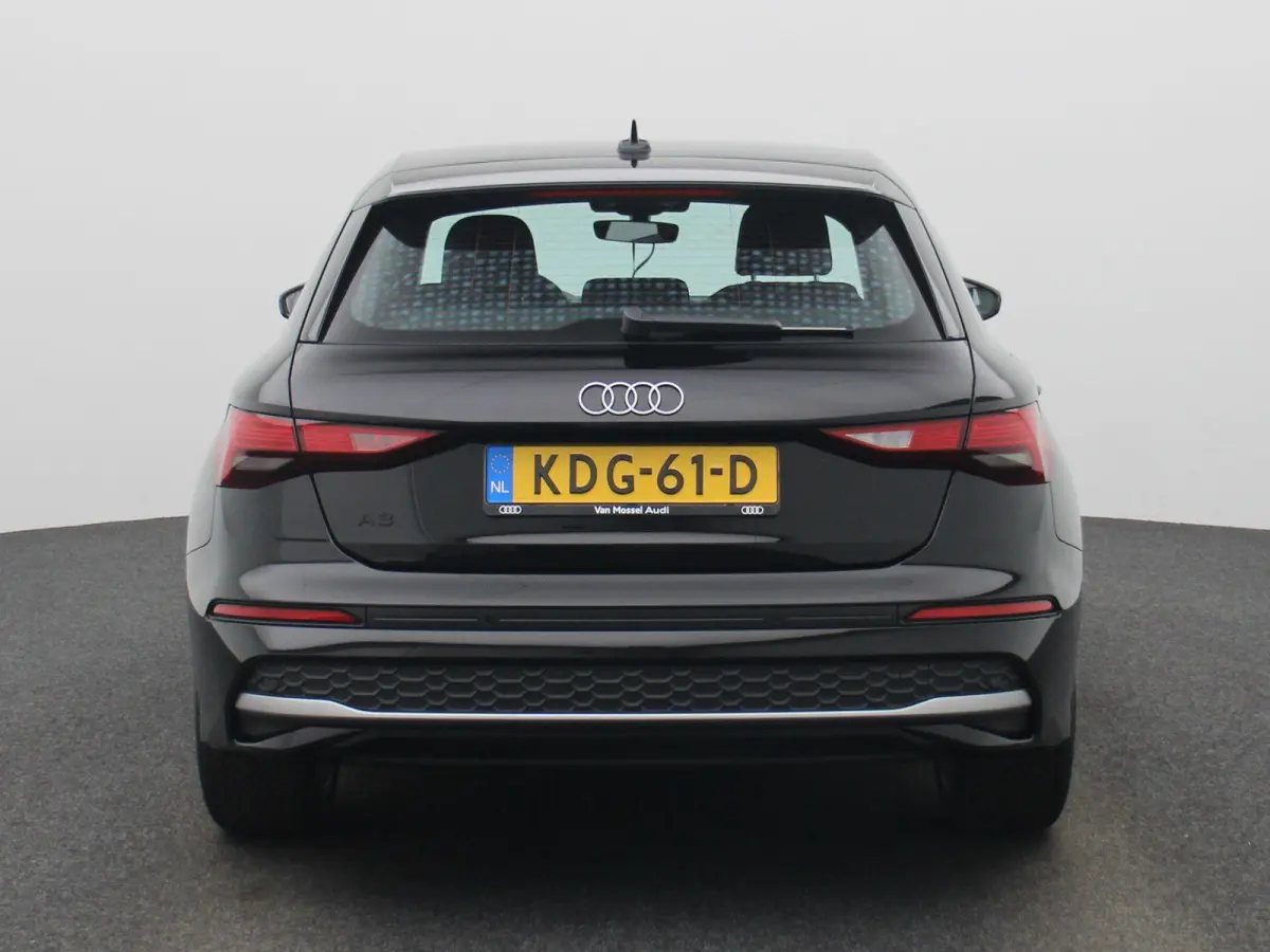 30 TFSI Pro Line 116 PK | Automaat | Audi Drive Select | Apple Carplay/Android Auto | Stoelverwarming | Bestuurdersstoel elekr. verstelbaar | Apple Carplay/Andriod Auto | 17" LM-Velgen | Par