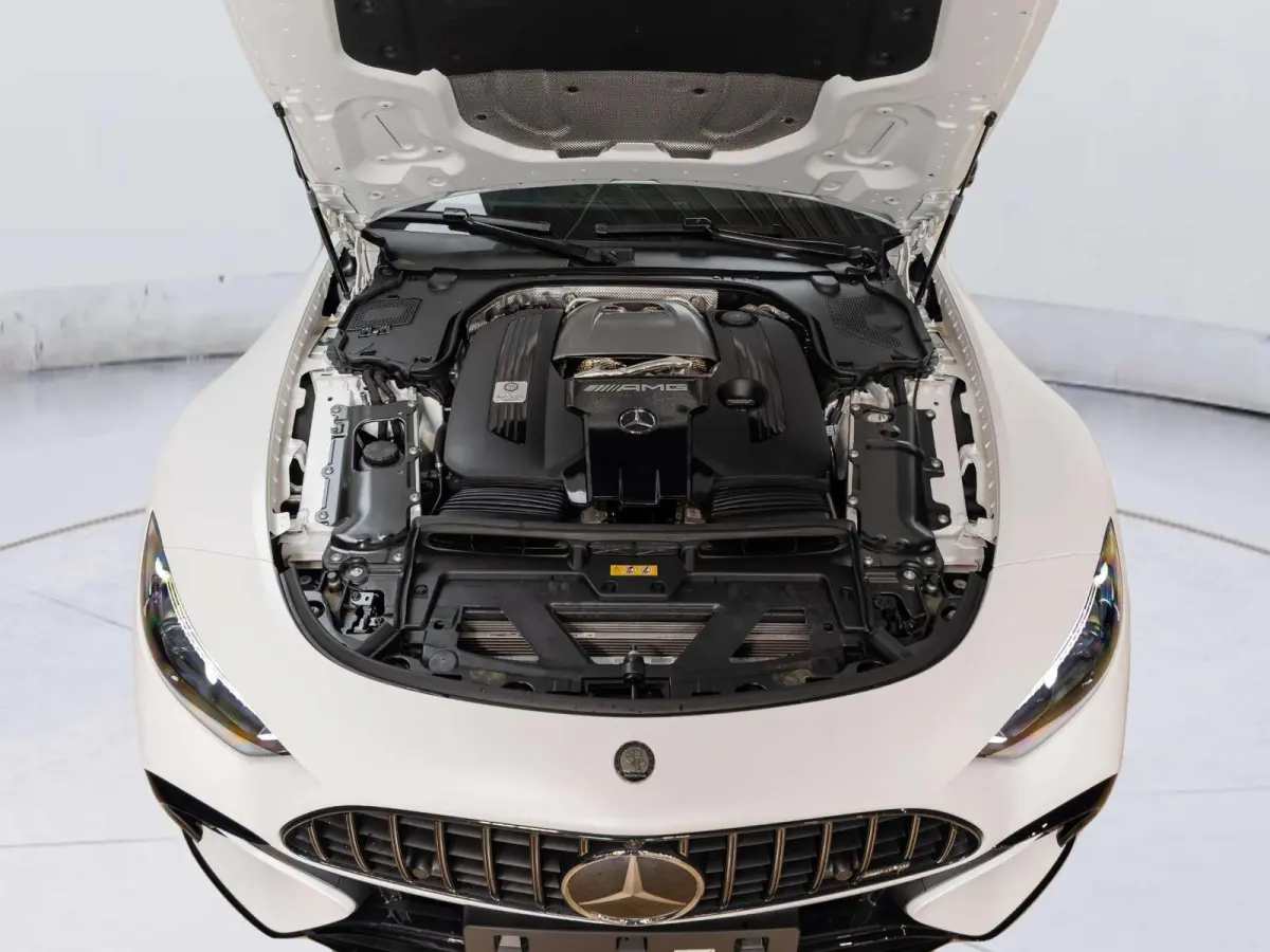 Mercedes-AMG 63 S E Performance Night Edition
