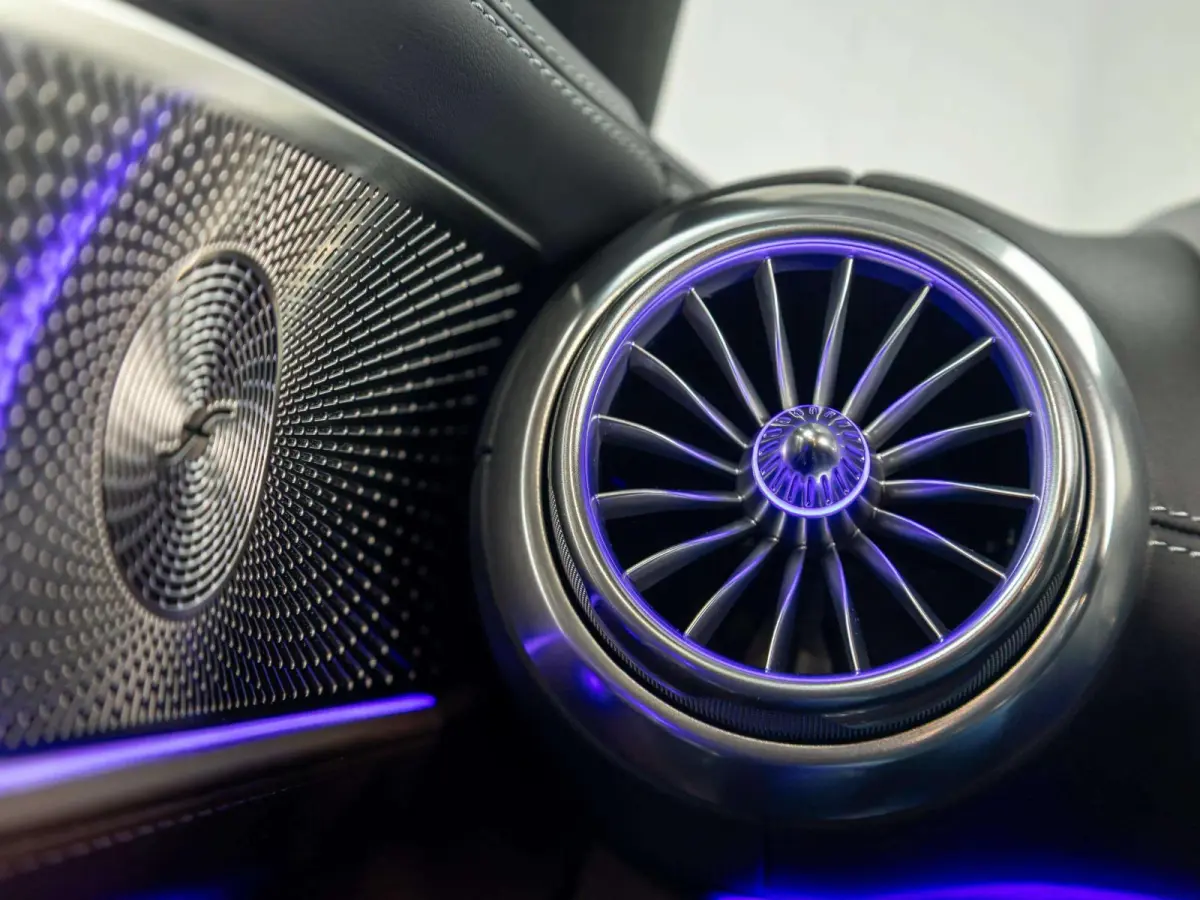 Mercedes-AMG 63 S E Performance Night Edition