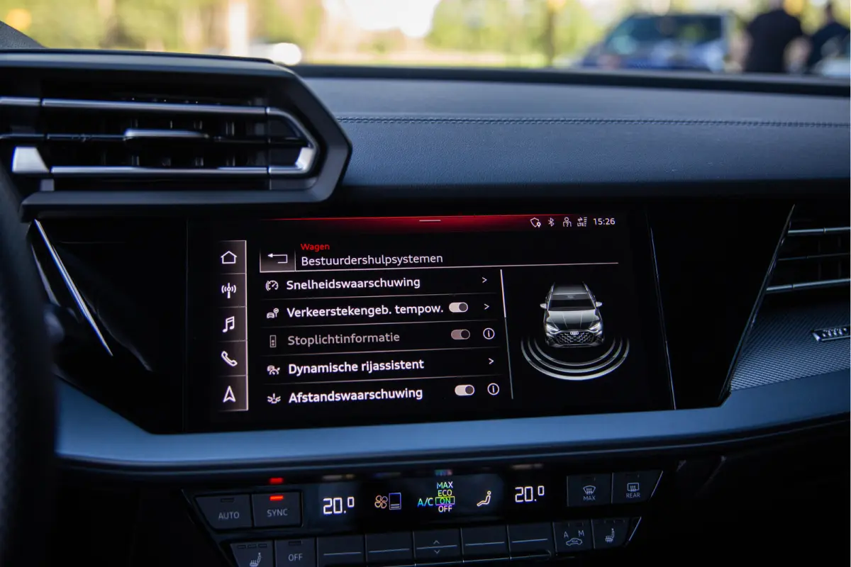1.5 35 TFSI S edition , Panoramadak, Apple Carplay, SONOS, Cruise control,