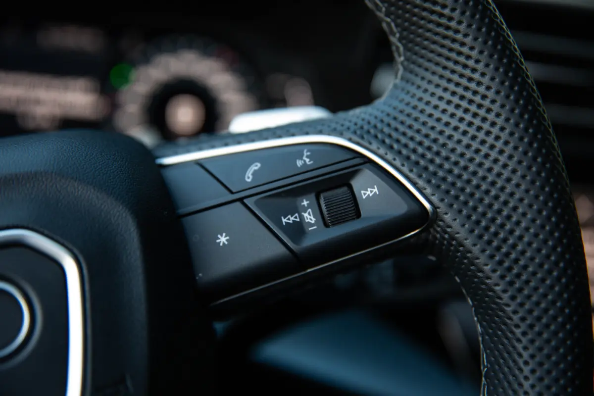 1.5 35 TFSI S edition , Panoramadak, Apple Carplay, SONOS, Cruise control,