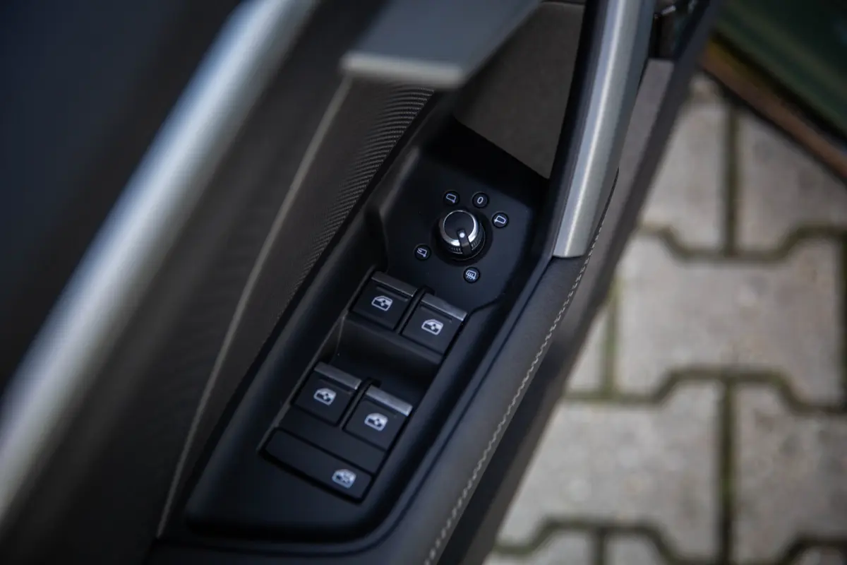 1.5 35 TFSI S edition , Panoramadak, Apple Carplay, SONOS, Cruise control,