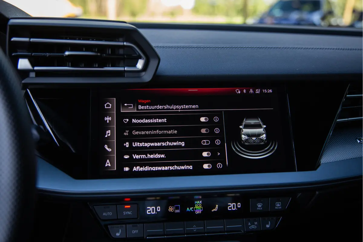 1.5 35 TFSI S edition , Panoramadak, Apple Carplay, SONOS, Cruise control,