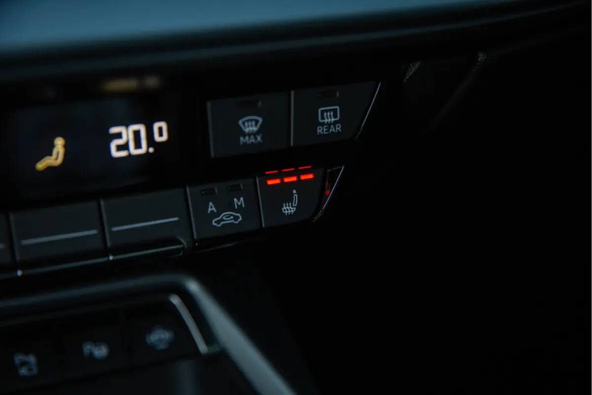 1.5 35 TFSI S edition , Panoramadak, Apple Carplay, SONOS, Cruise control,