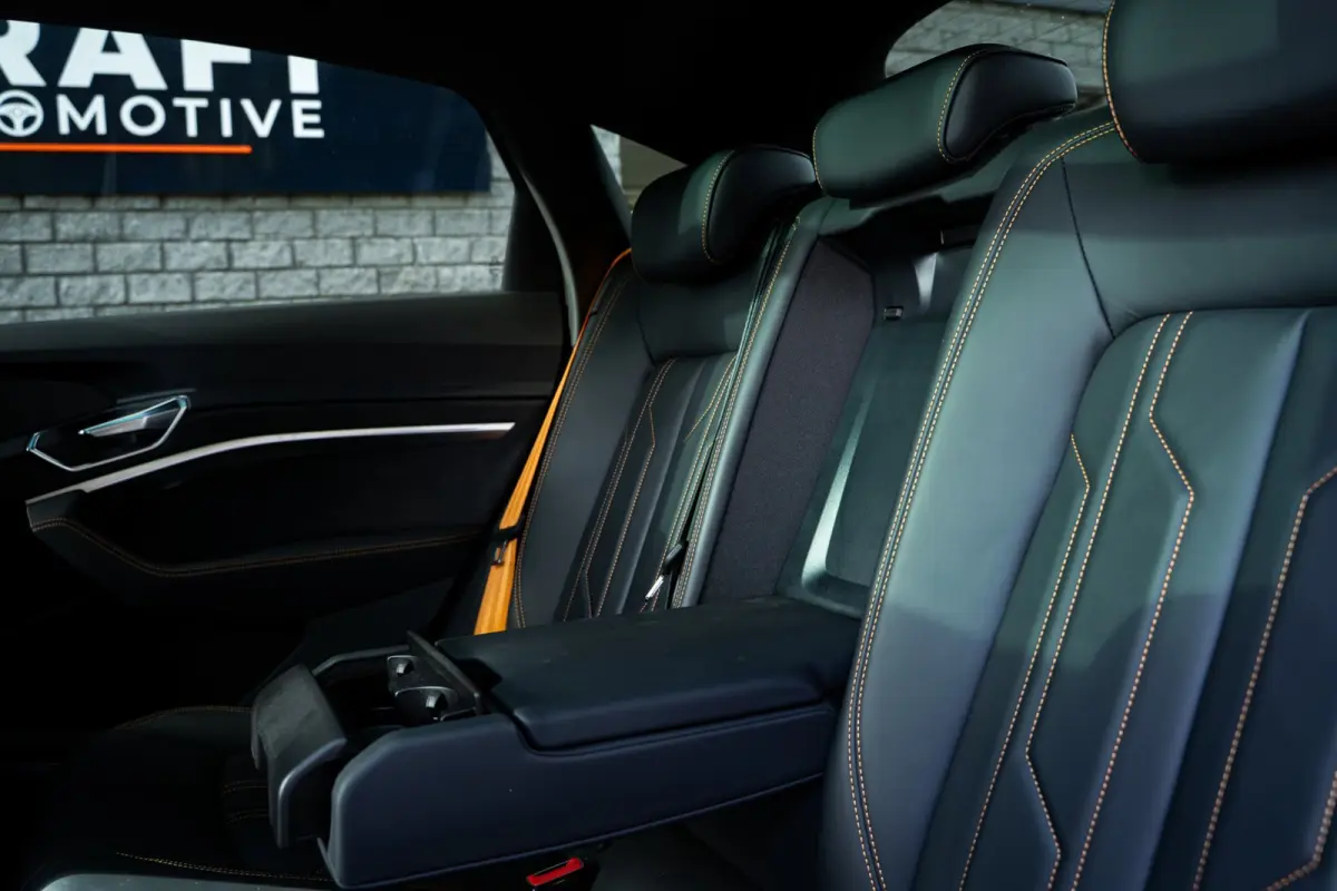 55 quattro S-Line BLACK EDITION 95 kWh | BTW-auto | Pano | Head-Up | 360 Camera | ACC | Top staat! |