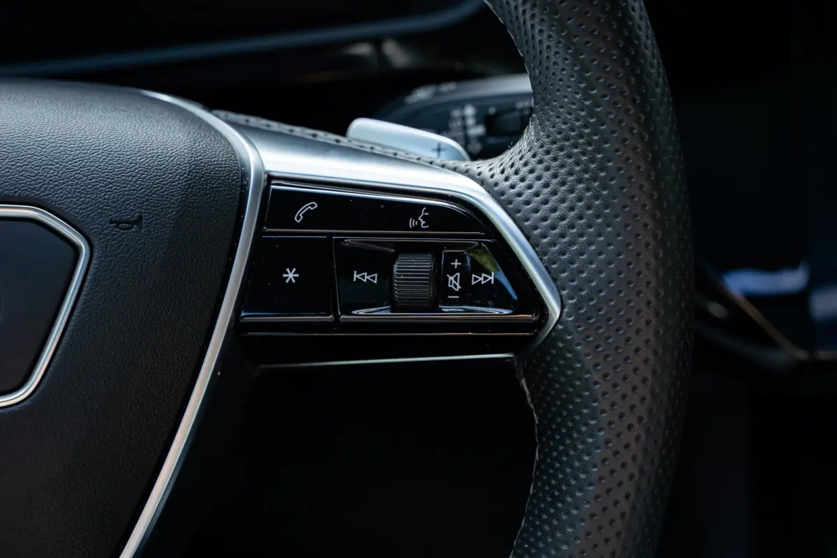 55 quattro S-Line BLACK EDITION 95 kWh | BTW-auto | Pano | Head-Up | 360 Camera | ACC | Top staat! |