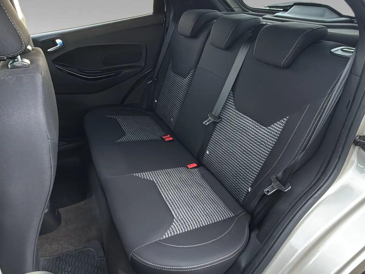 1.2 Trend Ultimate | Stoelverwarming | Cruise Control | 15'' LMV | Apple Carplay