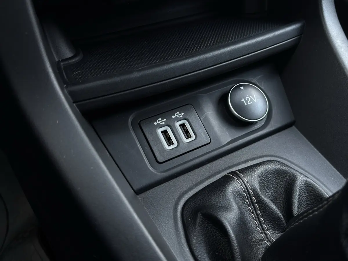 1.2 Trend Ultimate | Stoelverwarming | Cruise Control | 15'' LMV | Apple Carplay