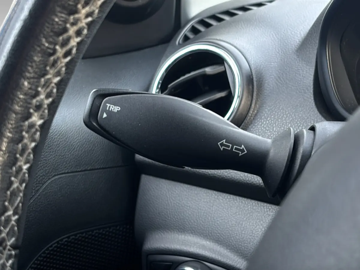 1.2 Trend Ultimate | Stoelverwarming | Cruise Control | 15'' LMV | Apple Carplay