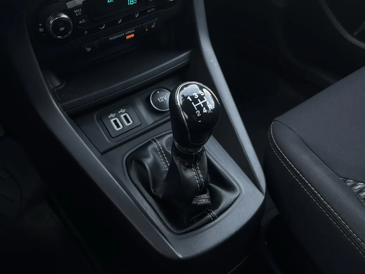 1.2 Trend Ultimate | Stoelverwarming | Cruise Control | 15'' LMV | Apple Carplay