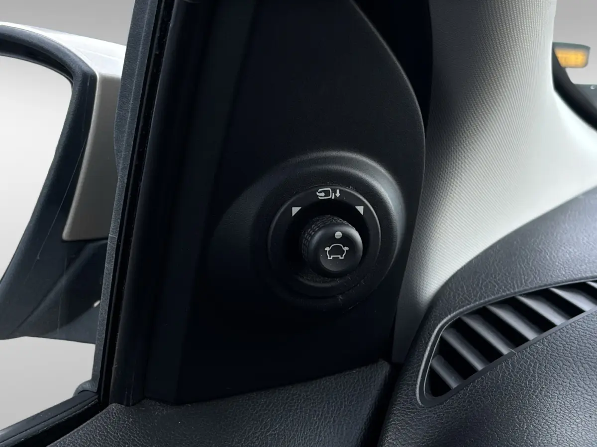 1.2 Trend Ultimate | Stoelverwarming | Cruise Control | 15'' LMV | Apple Carplay