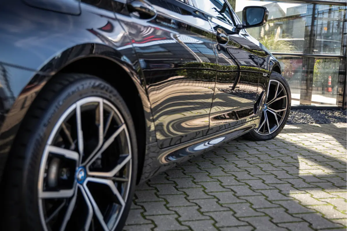 530e High Executive M-Sport , SOH 85%, Pano, Laser, Head-up Display, 360-camera