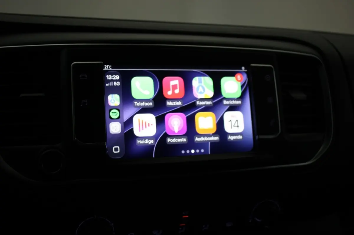 Electric L2H1 Live Extra Range 75 kWh - Trekhaak, Carplay, navi